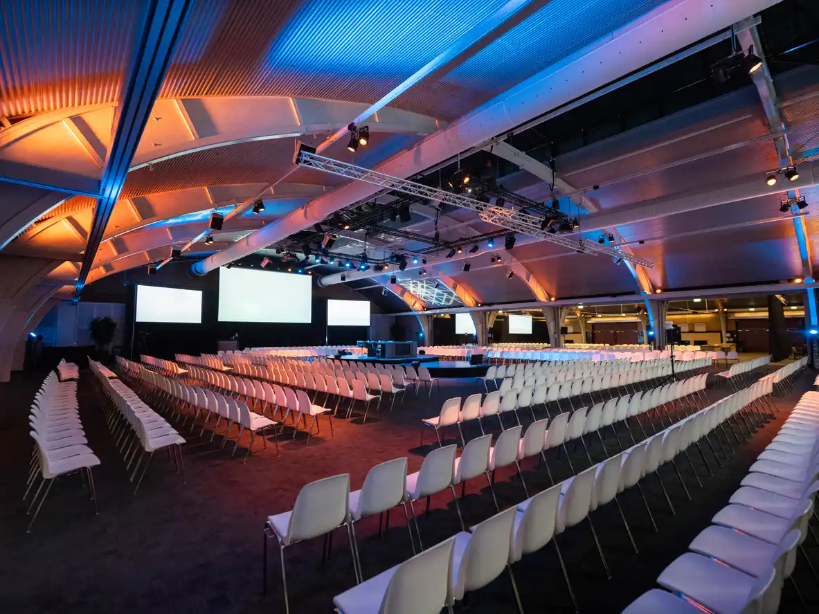 EVENT MANAGEMENT (1)